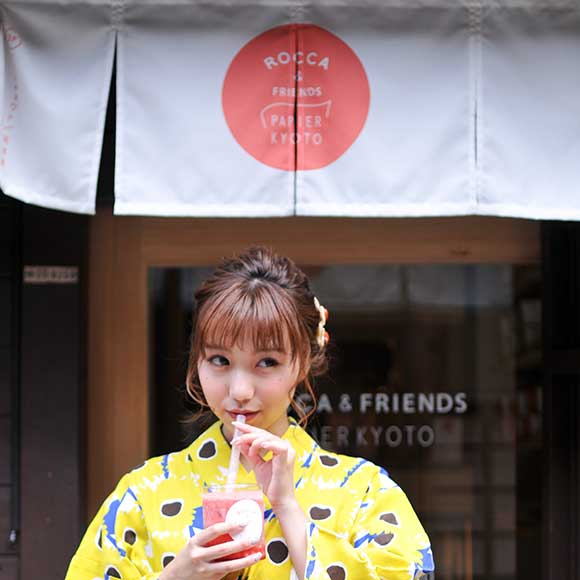 カフェ好き必見♪「レトロなレンタル着物と京都で話題のsweets写真」１１選